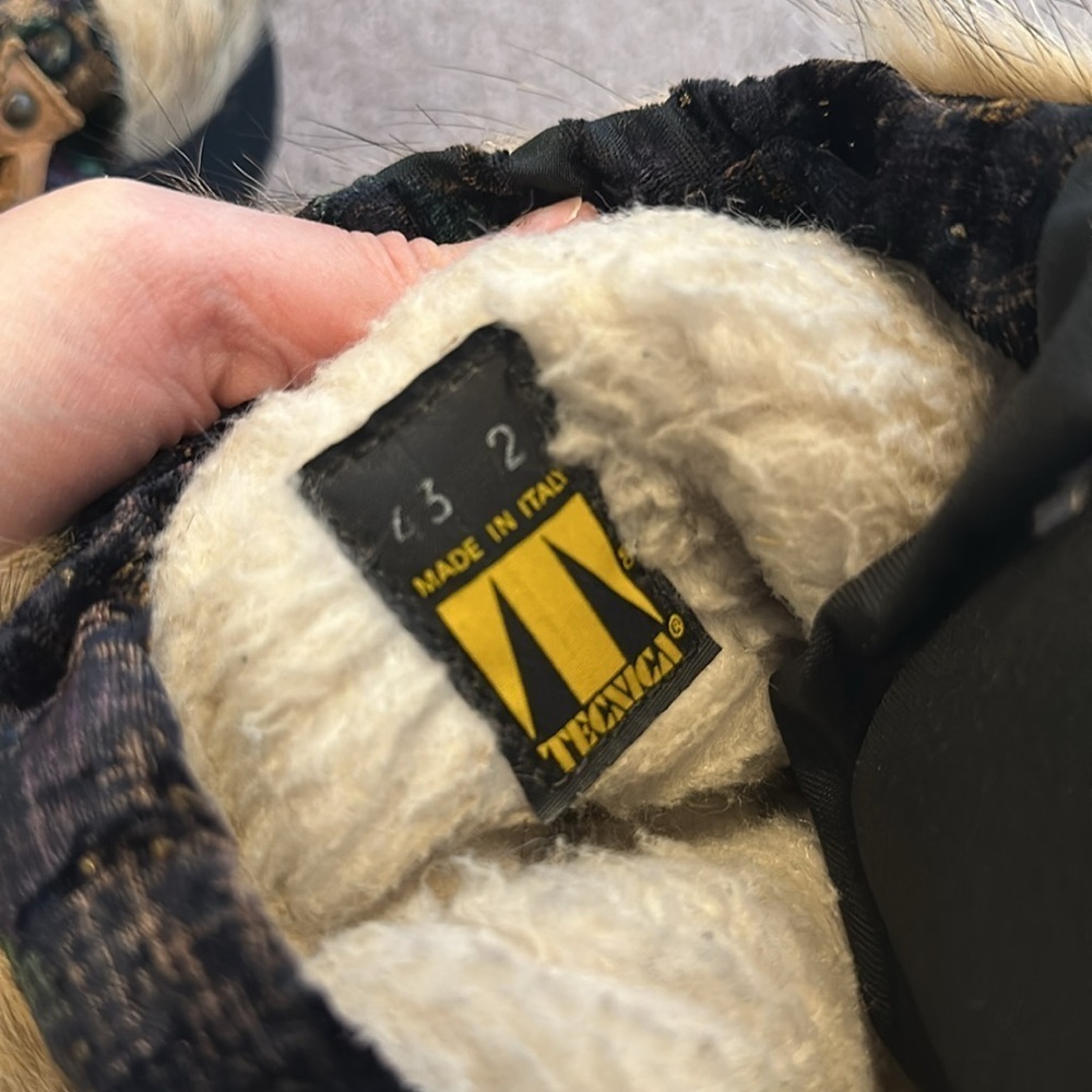Tecnica Genuine Fur Goat Mukluk Boots GUC Super Warm Wool Lined EU 42 - Picture 8 of 14
